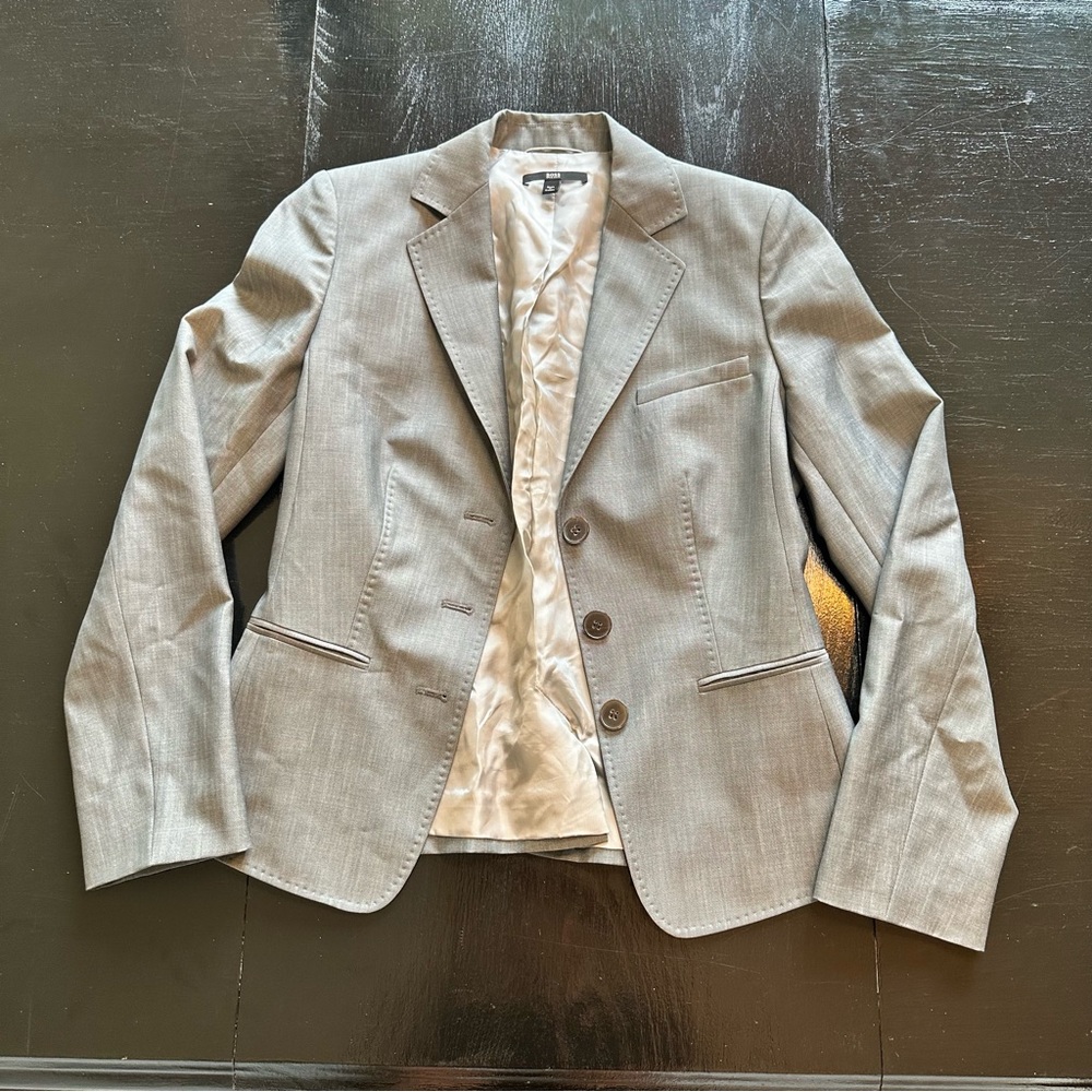 Women’s Hugo Boss Size 8 Silver Gray Suit Jacket Blazer European Made